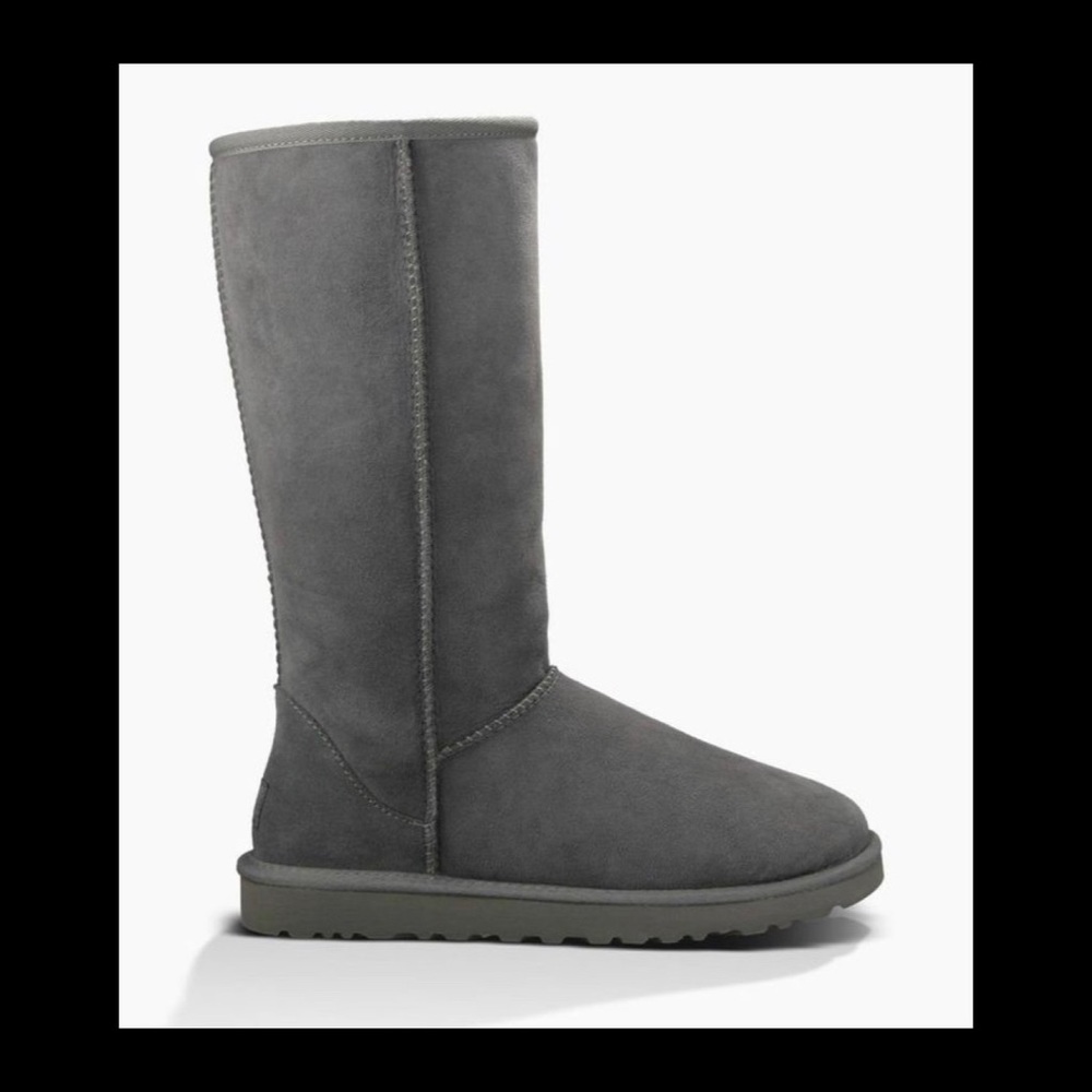 Bearpaw Gray Boots
